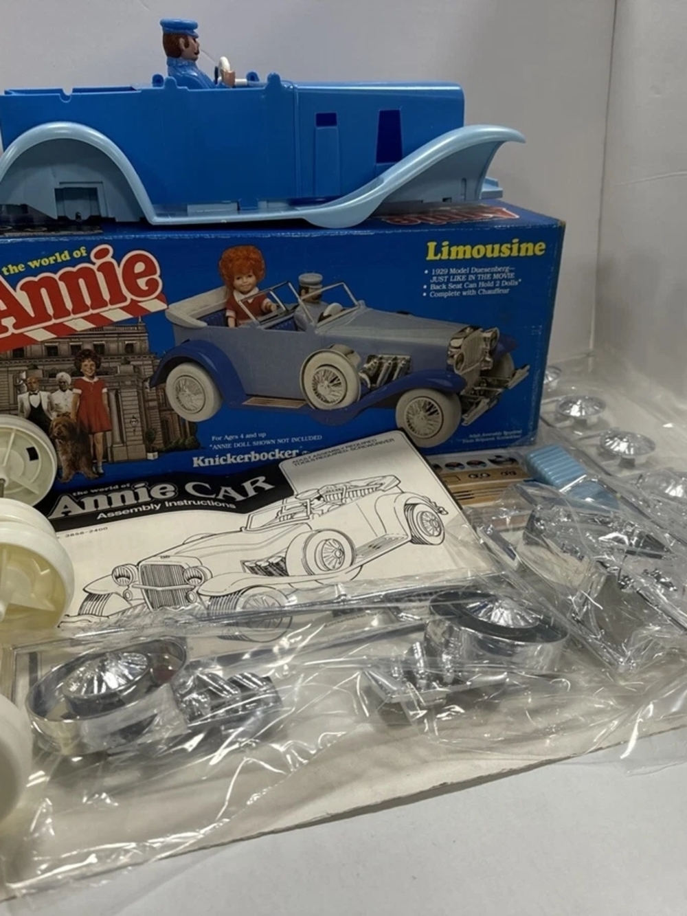 The World of Annie Blue Limousine Toy Car - NEVER PLAYED WITH